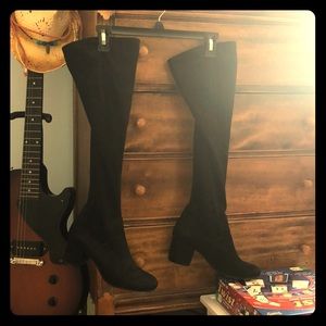 Black velvet boots